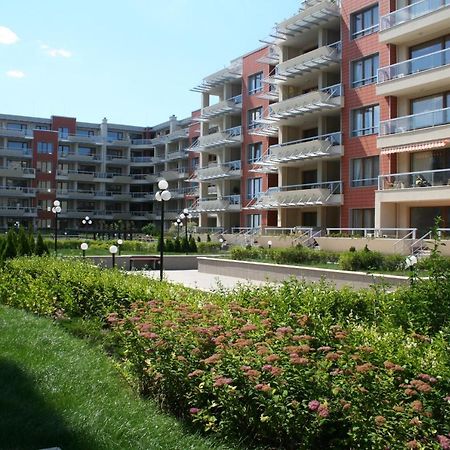 Apartments Helios Поморие Экстерьер фото